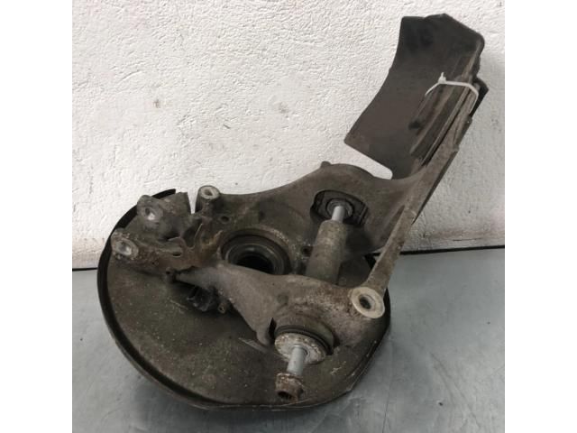 bontott AUDI A5 Bal hátsó Csonkállvány