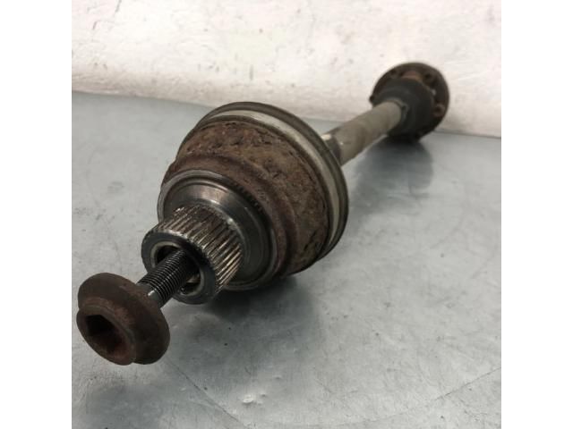 bontott AUDI A5 Bal hátsó Féltengely