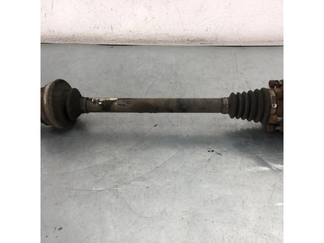 bontott AUDI A5 Bal hátsó Féltengely