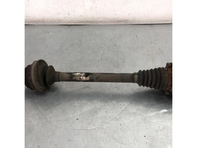 bontott AUDI A5 Jobb hátsó Féltengely