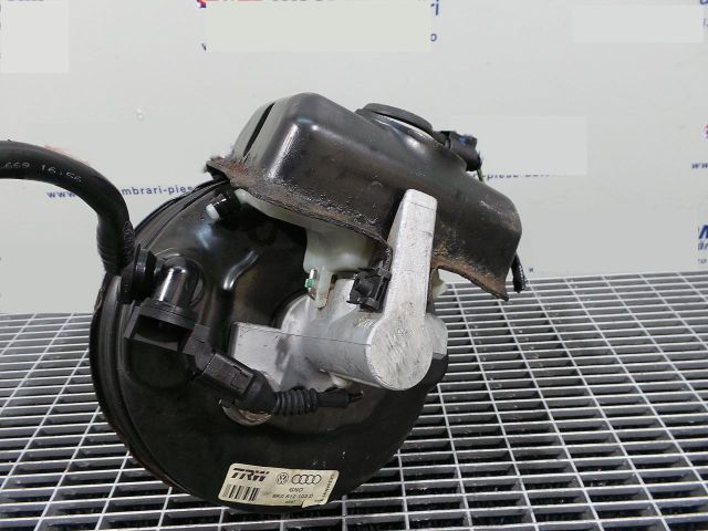 bontott AUDI A5 Főfékhenger