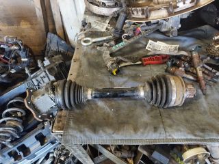 bontott AUDI A5 Bal Féltengely