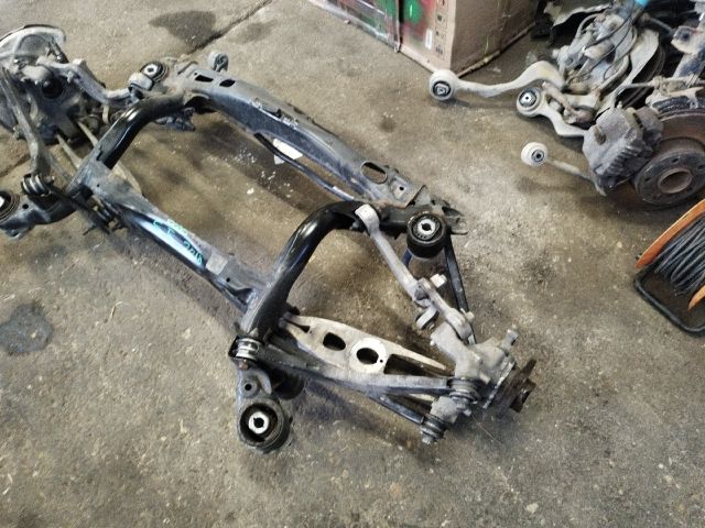 bontott AUDI A5 Hátsó Híd (Tárcsafékes)