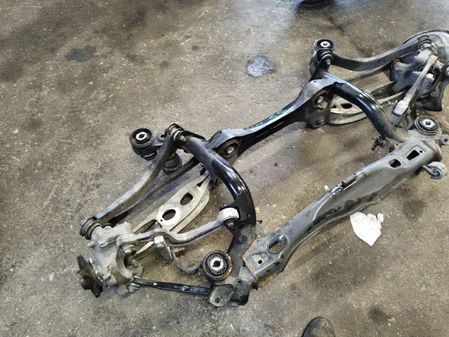 bontott AUDI A5 Hátsó Híd (Tárcsafékes)