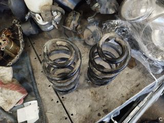 bontott AUDI A5 Hátsó Rugó Pár