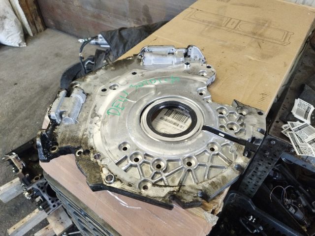 bontott AUDI A5 Hátsó Vezérlés Burkolat