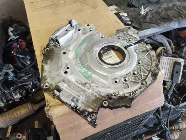 bontott AUDI A5 Hátsó Vezérlés Burkolat