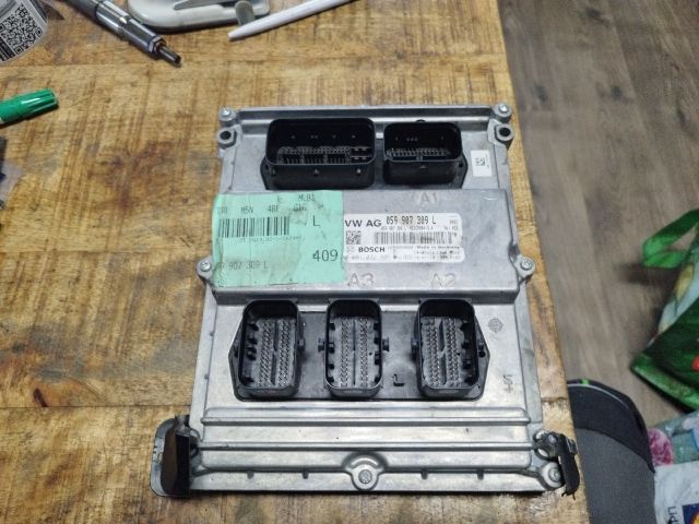 bontott AUDI A5 Motorvezérlő