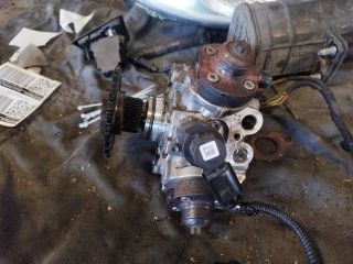 bontott AUDI A5 Nagynyomású Szivattyú