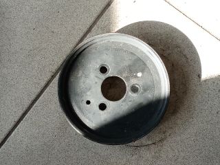 bontott AUDI A5 Szervó Szíjtárcsa