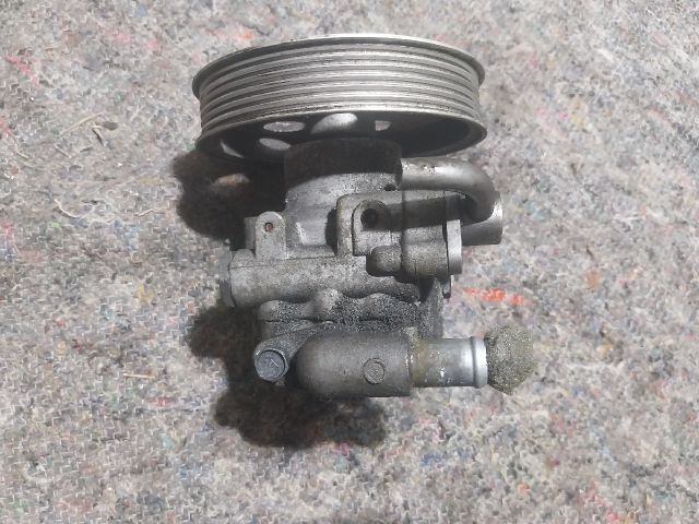 bontott AUDI A5 Szervó Szivattyú Szíjtárcsa