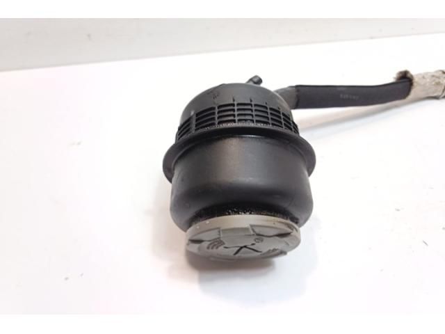 bontott AUDI A5 Szervóolaj Tartály