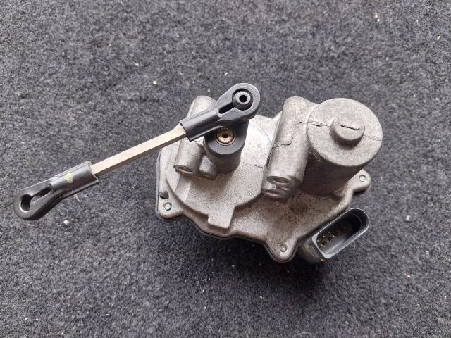 bontott AUDI A5 Szívósor Elektronika