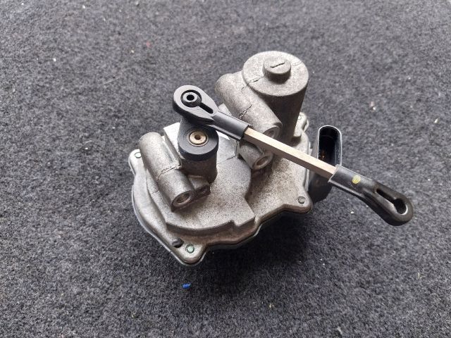 bontott AUDI A5 Szívósor Elektronika