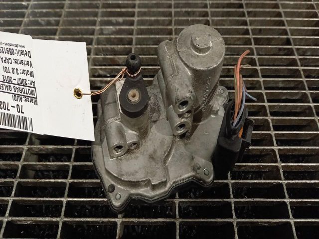 bontott AUDI A5 Szívósor Elektronika