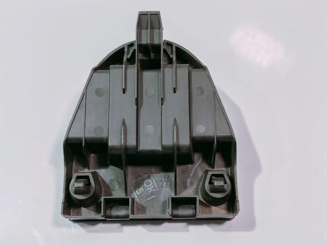 bontott AUDI A5 Tartó Bak