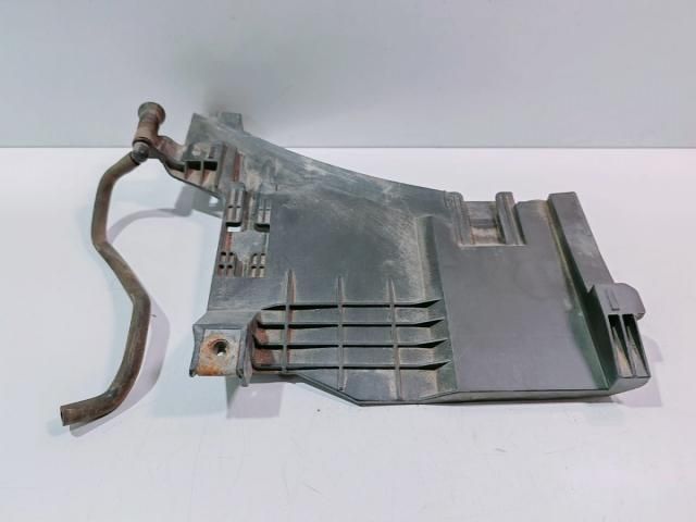 bontott AUDI A5 Tartó Bak