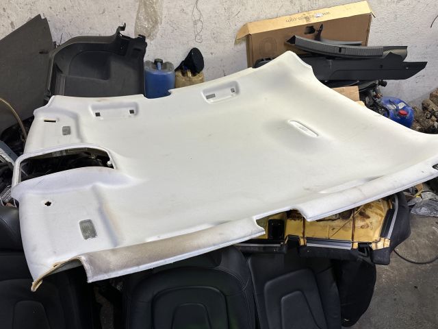 bontott AUDI A5 Tetőkárpit