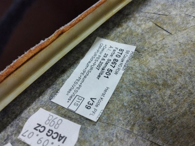 bontott AUDI A5 Tetőkárpit