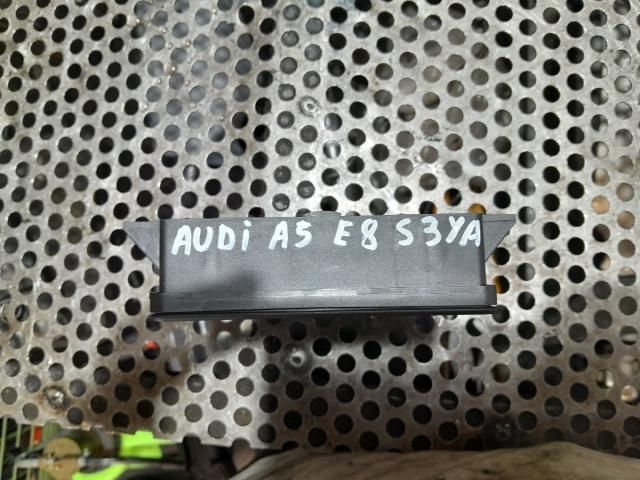 bontott AUDI A5 Tolatóradar Elektronika