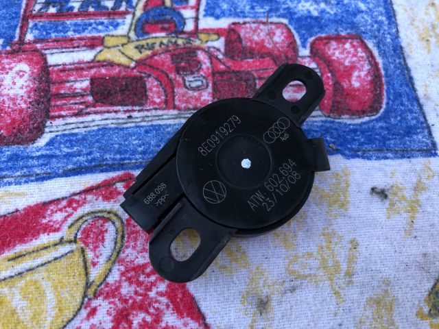 bontott AUDI A5 Tolatóradar Hangszóró