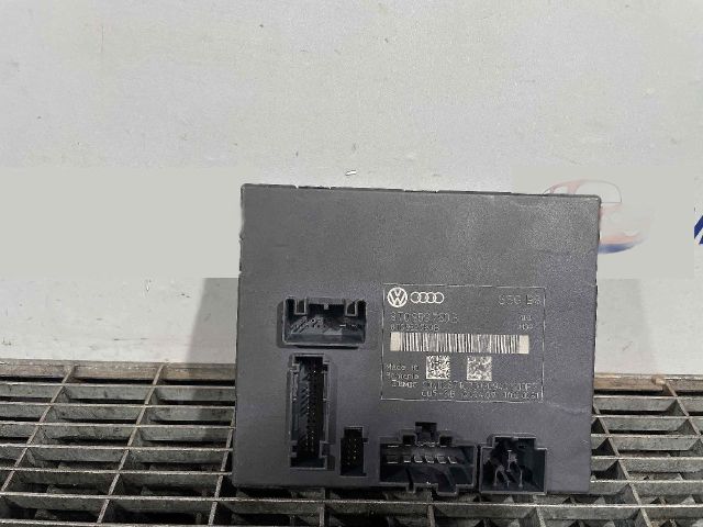 bontott AUDI A5 Ülés Elektronika