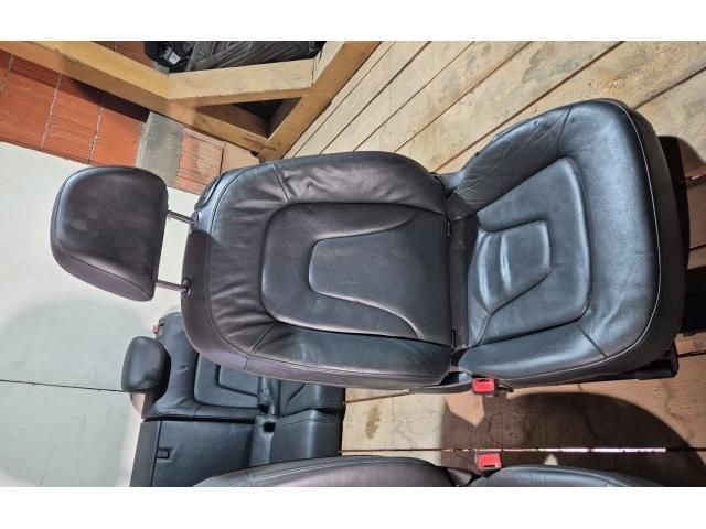 bontott AUDI A5 Ülés Szett