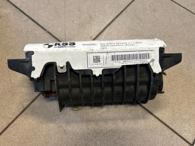 bontott AUDI A5 Utasoldali Légzsák