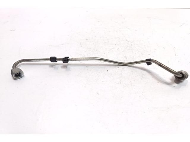 bontott AUDI A5 Üzemanyagcső