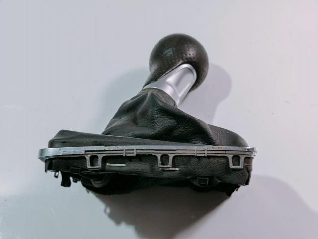 bontott AUDI A5 Váltógomb