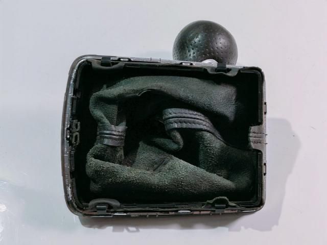 bontott AUDI A5 Váltógomb