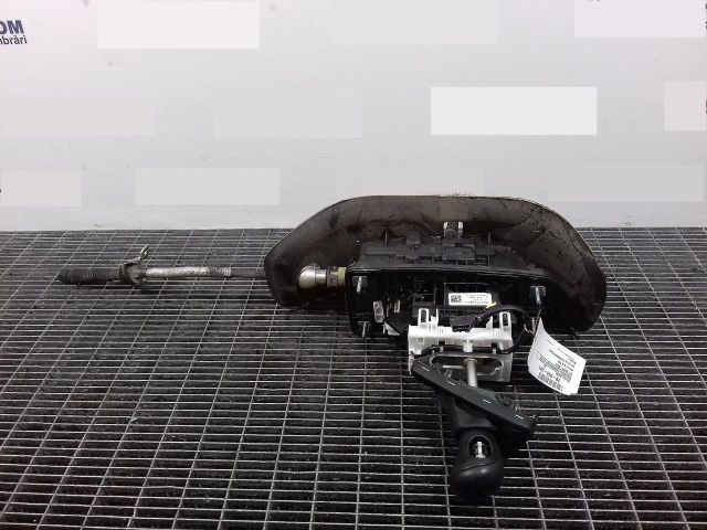 bontott AUDI A5 Váltógomb