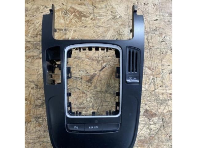 bontott AUDI A5 Váltókar Keret