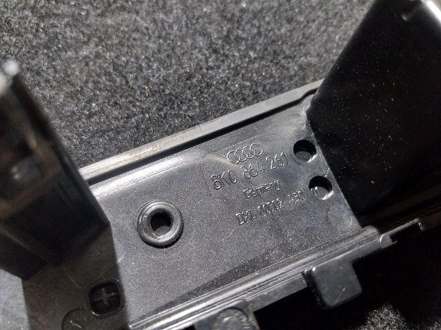 bontott AUDI A5 Váltókar Keret