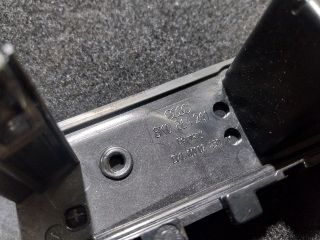 bontott AUDI A5 Váltókar Keret