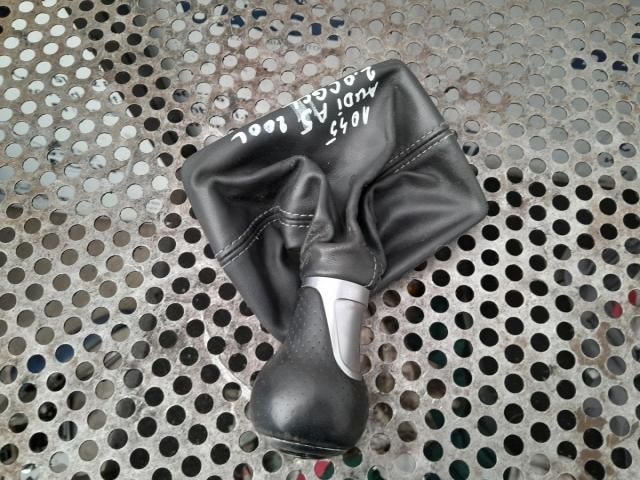 bontott AUDI A5 Váltószoknya