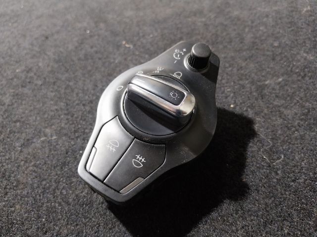 bontott AUDI A5 Világítás Kapcsoló