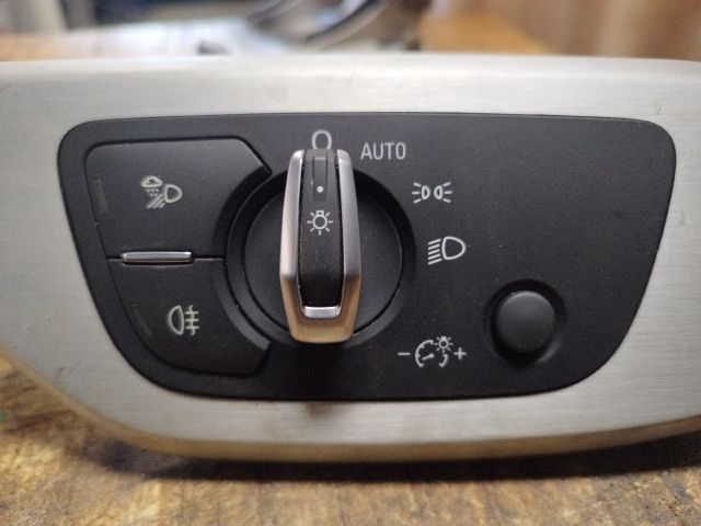 bontott AUDI A5 Világítás Kapcsoló