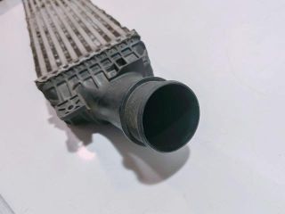 bontott AUDI A5 Vízhűtő Radiátor Tartó