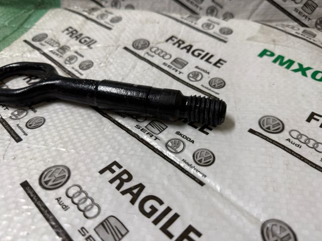 bontott AUDI A5 Vonószem