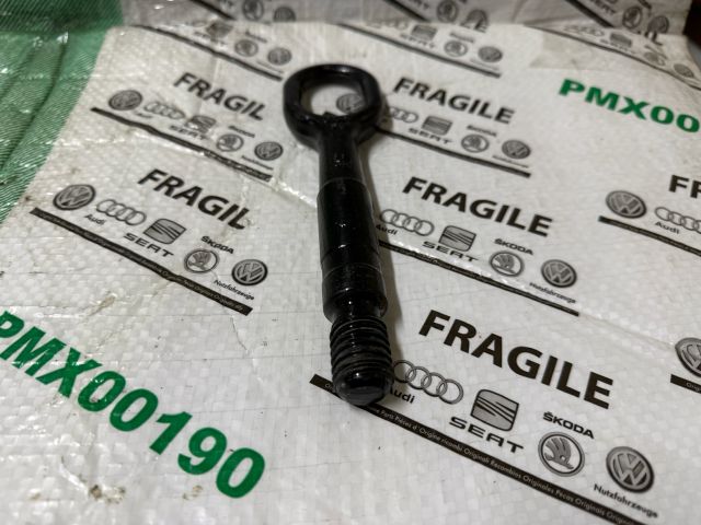 bontott AUDI A5 Vonószem