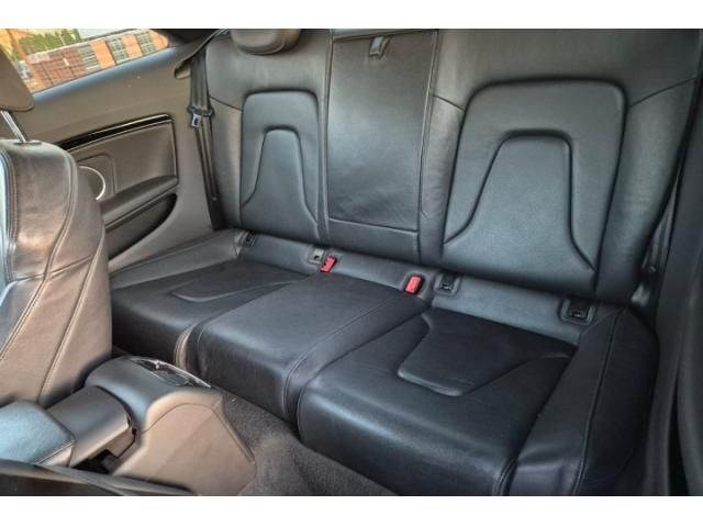 bontott AUDI A5 Vonószem