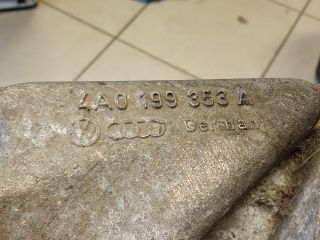 bontott AUDI A6 C4 Motor Tartó Bak (Pozíciófüggetlen)
