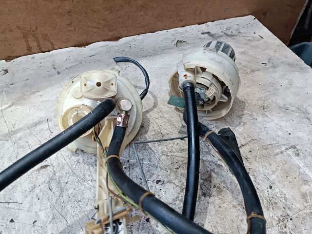 bontott AUDI A6 C4 Üzemanyag Szivattyú