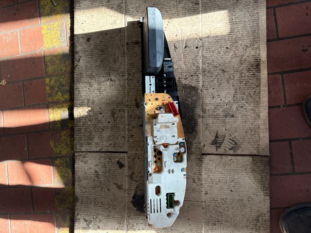 bontott AUDI A6 C4 Kilométeróra