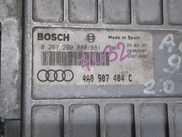 bontott AUDI A6 C4 Motorvezérlő