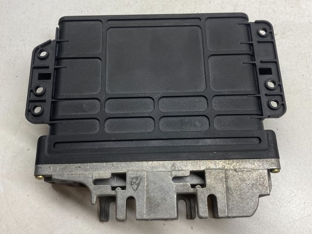 bontott AUDI A6 C4 Automata Váltó Elektronika