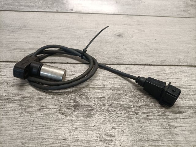 bontott AUDI A6 C4 Főtengely Fordulatszám Jeladó