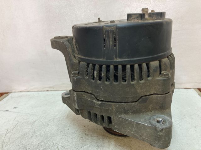 bontott AUDI A6 C4 Generátor