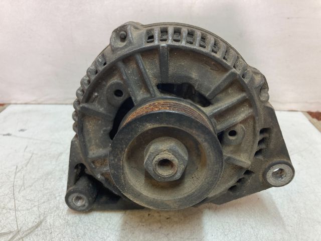 bontott AUDI A6 C4 Generátor